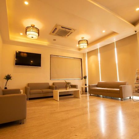 Grand Arcadia Hotell Tiruchirappalli Exteriör bild