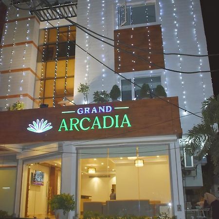 Grand Arcadia Hotell Tiruchirappalli Exteriör bild