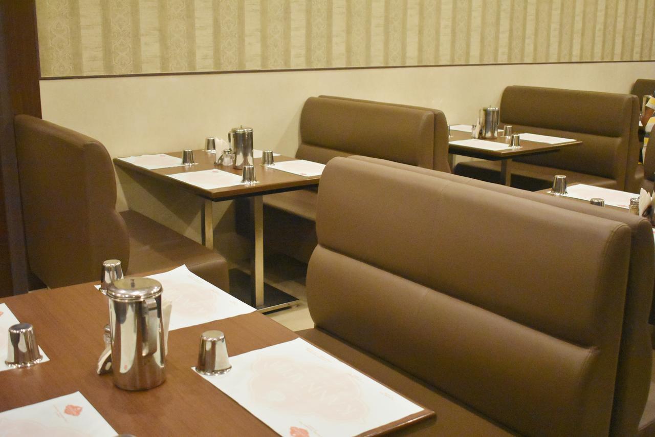 Grand Arcadia Hotell Tiruchirappalli Exteriör bild